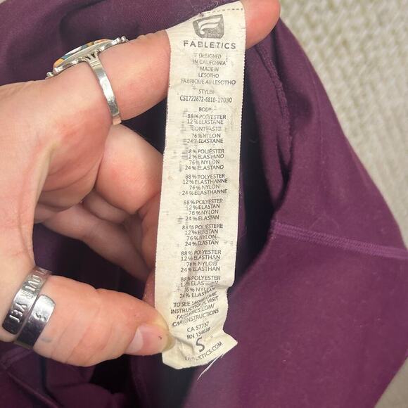 Fabletics Plum Purple Skinny Leg Mesh Peekaboo Athletic Leggings Size S - Picture 8 of 8
